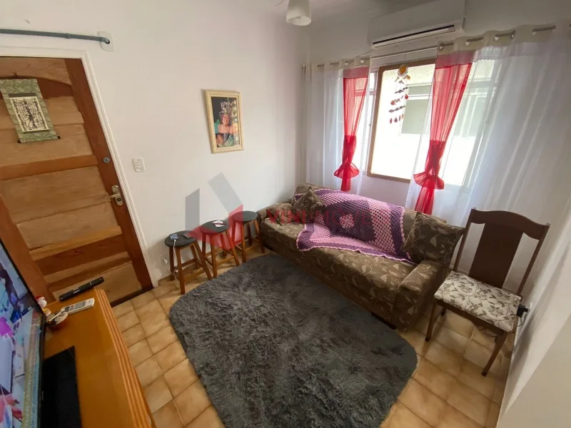 Apartamento 1 dormitório no Guilhermina - PRAIA GRANDE