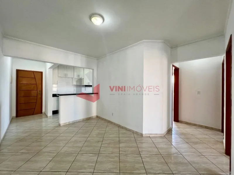 Apartamento 2 dormitórios no Canto do Forte - Praia Grande