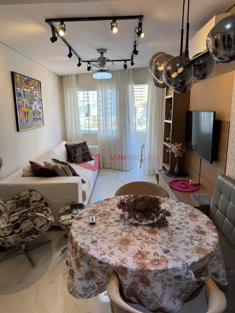 Apartamento 2 dormitórios no Canto do Forte - PRAIA GRANDE