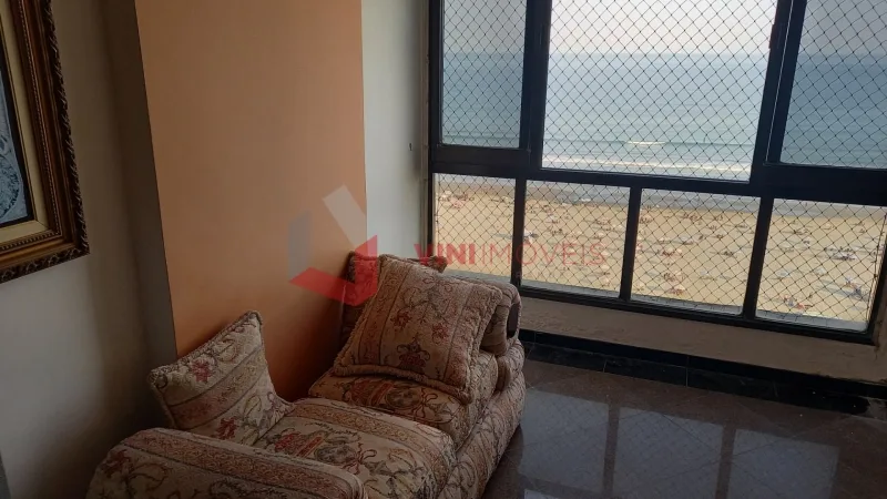 Apartamento 2 dormitórios no Guilhermina - Praia Grande
