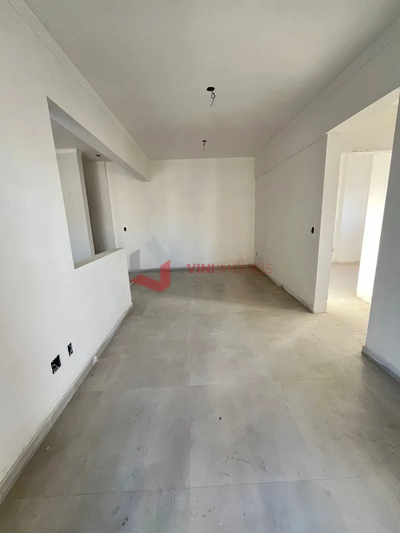 Apartamento 2 dormitórios no Guilhermina - Praia Grande