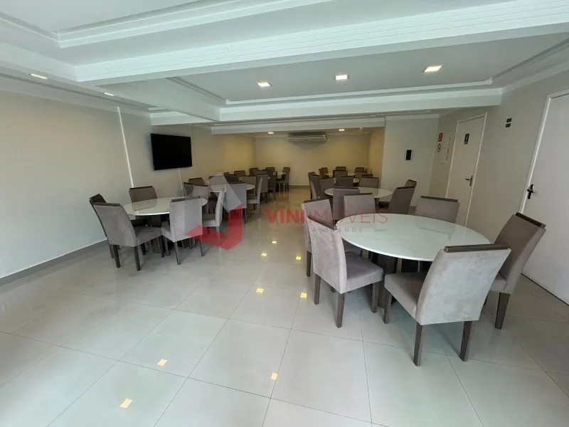 Apartamento 2 dormitórios no Guilhermina - Praia Grande