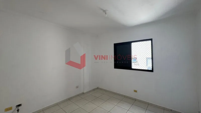 Apartamento 2 dormitórios no Guilhermina - PRAIA GRANDE