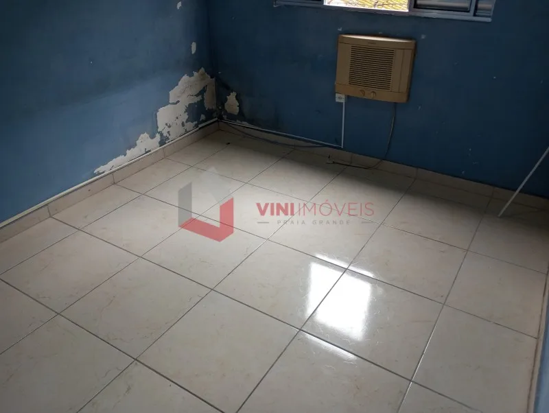 Apartamento 2 dormitórios no São Vicente - PRAIA GRANDE