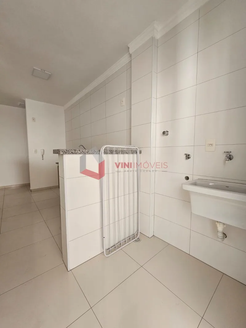 Apartamento 2 dormitórios no Vila Guilhermina - Praia Grande — foto 3