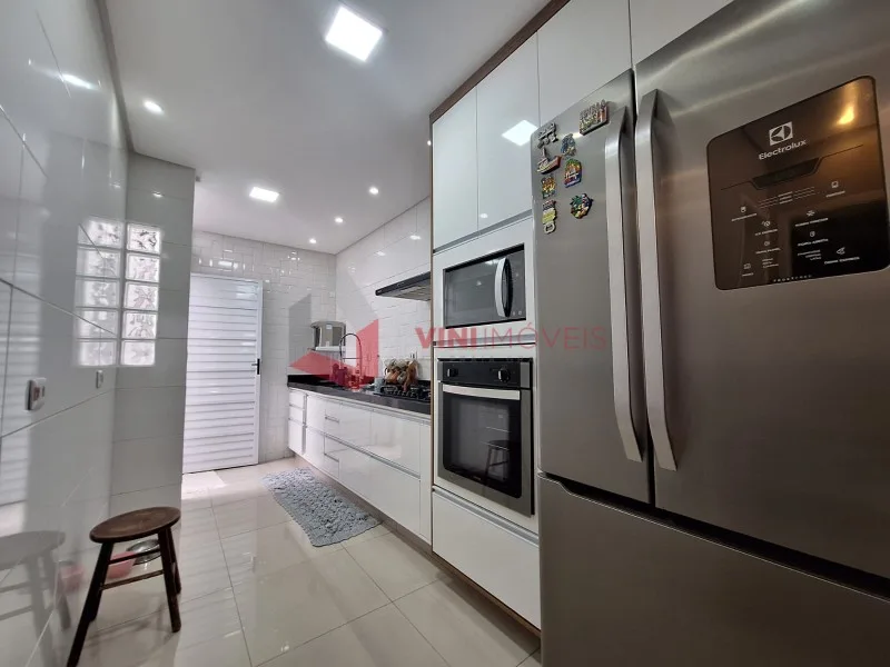 Casa 2 dormitórios no Jardim Melvi - Praia Grande — foto 2