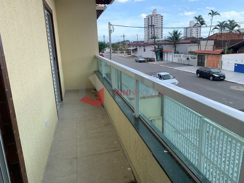 Casa 2 dormitórios no Solemar - Praia Grande