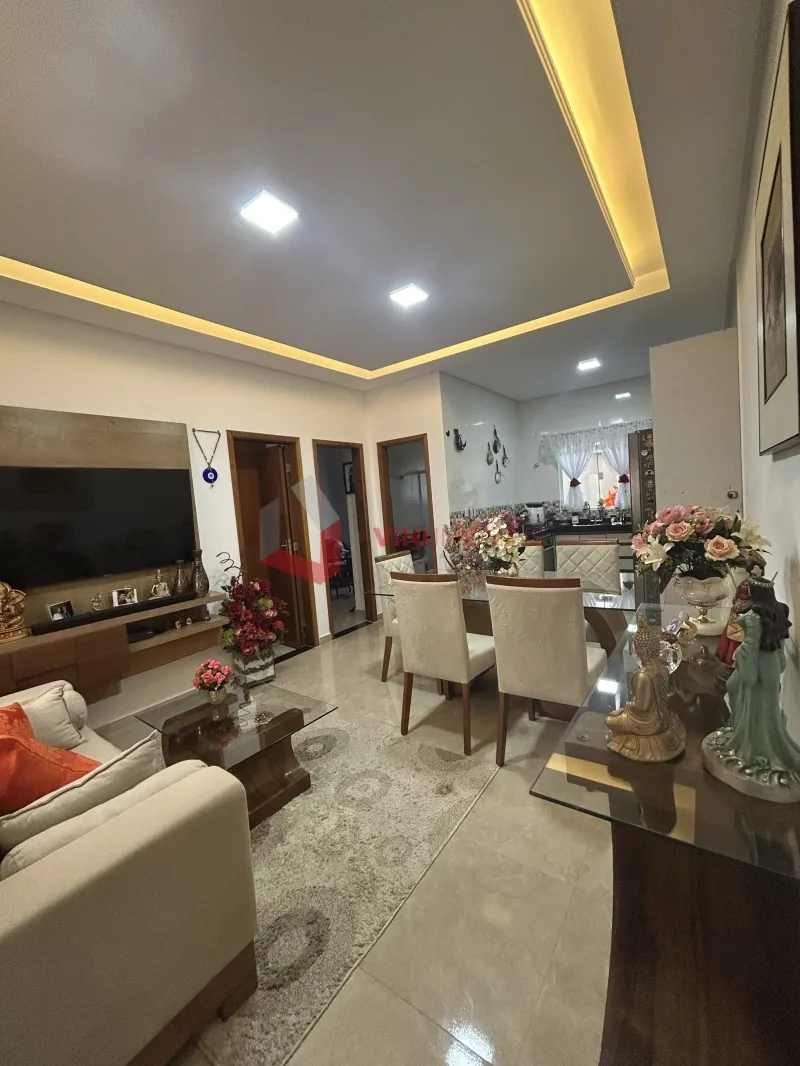 Casa 2 dormitórios - Praia Grande