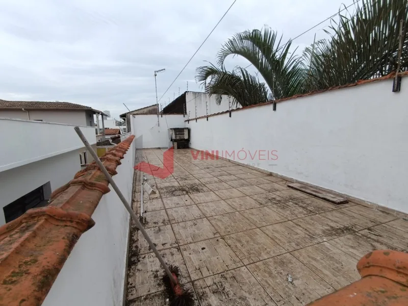 Casa 3 dormitórios no Canto do Forte - Praia Grande — foto 2