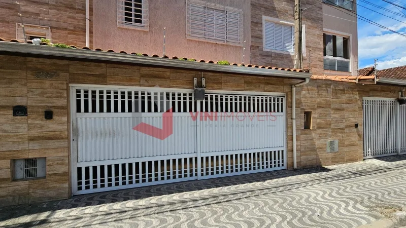 Casa 3 dormitórios no Canto do Forte - Praia Grande