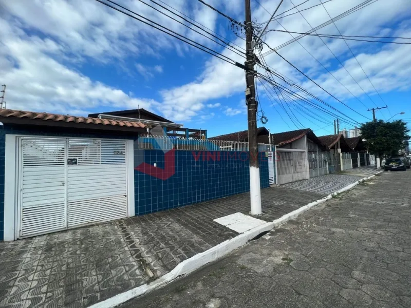 Casa 3 dormitórios no Maracanã - Praia Grande — foto 2