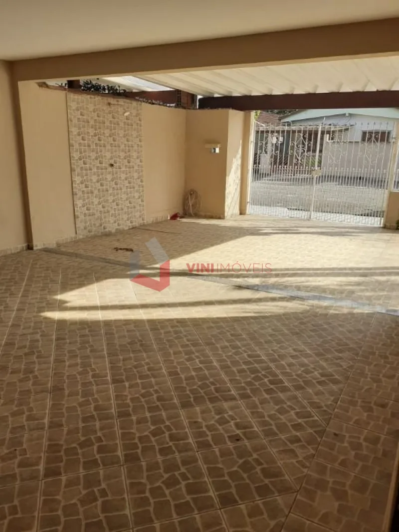 Casa 3 dormitórios no Maracanã - Praia Grande