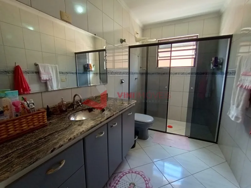 Casa 3 dormitórios no Sítio do Campo - Praia Grande