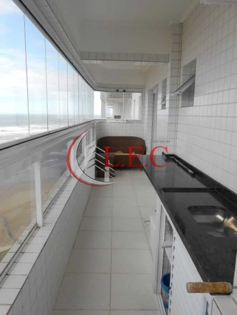 Apartamento na Praia Grande - Balneário Maracanã Apartamento em Praia Grande - Balneário Maracanã