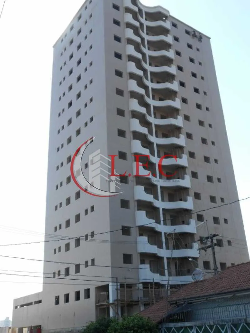 Apartamento na Praia Grande - Campo da Aviação Apartamento em Praia Grande - Campo da Aviação
