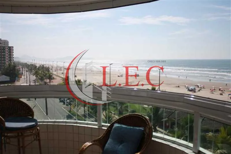 Apartamento em Praia Grande - Cidade Ocian