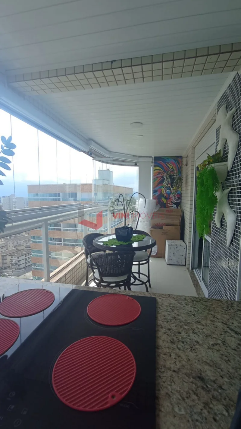 Apartamento em Praia Grande - Boqueirão