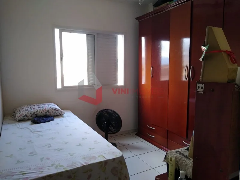 Apartamento em Praia Grande - Vila Guilhermina