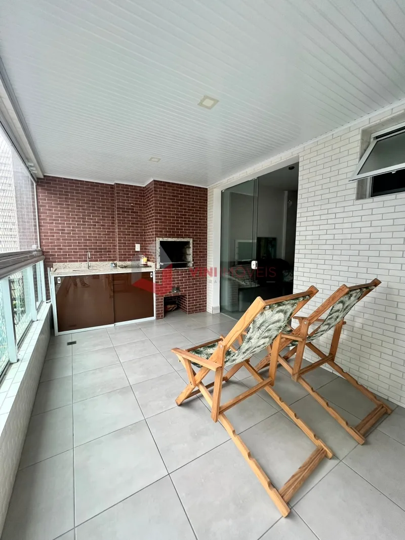 Apartamento 2 dormitórios no Canto do Forte - Prai Grande