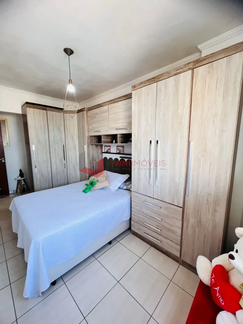 Apartamento 2 dormitórios no Ocian - Praia Grande