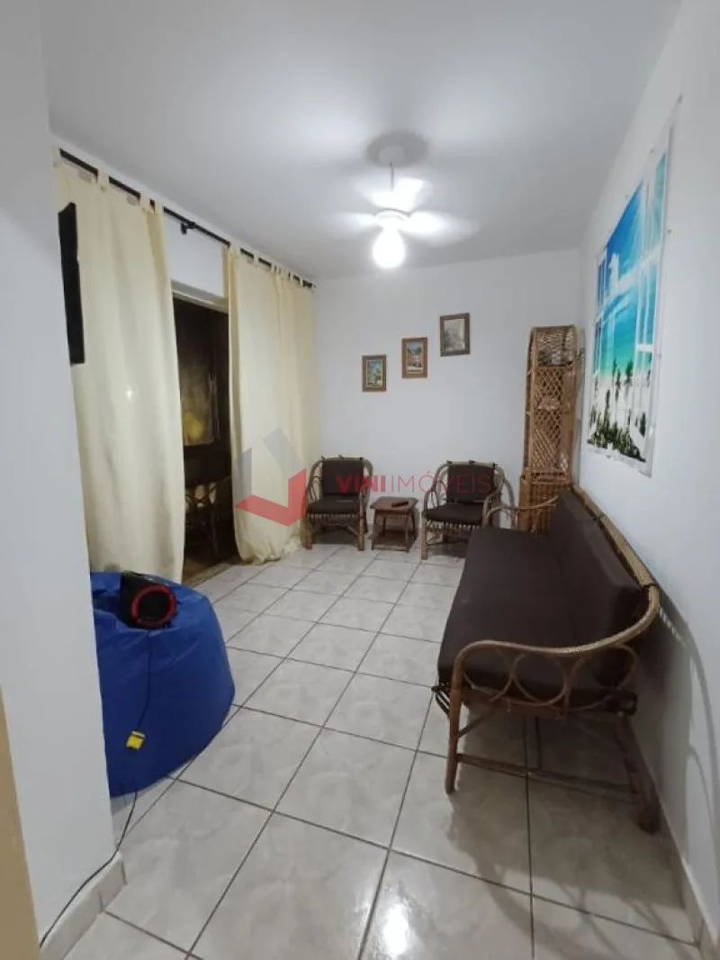 Apartamento 2 dormitórios no Guilhermina - Praia Grande