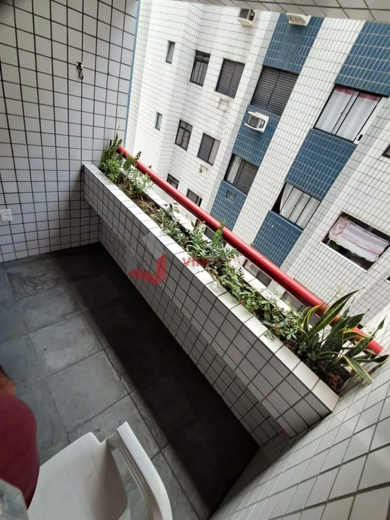 Apartamento 2 dormitórios no Imperador - PRAIA GRANDE