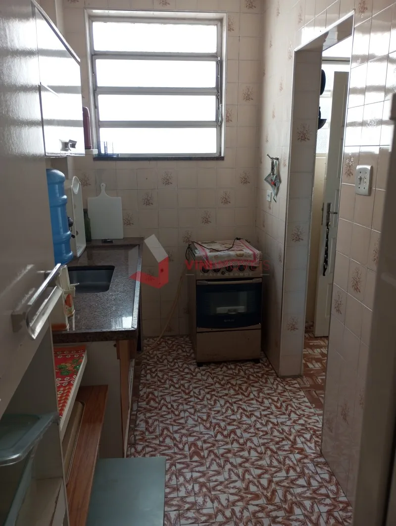 Apartamento 2 dormitórios no Guilhermina - PRAIA GRANDE