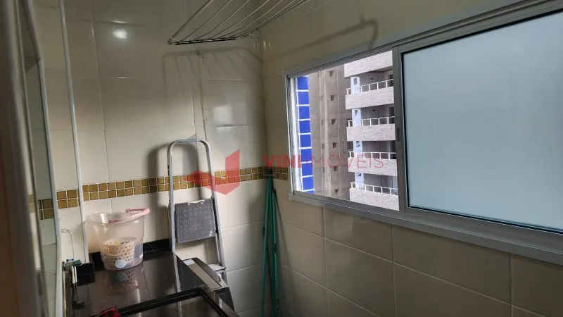 Apartamento 3 dormitórios no Guilhermina - PRAIA GRANDE