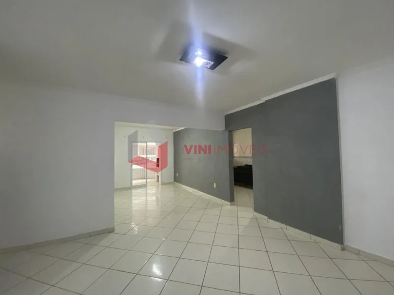 Apartamento 2 dormitórios no Guilhermina - Praia Grande