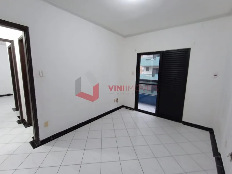 Apartamento 2 dormitórios no Canto do Forte - Praia Grande