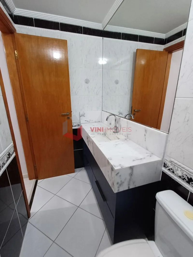 Apartamento 2 dormitórios no Canto do Forte - Praia Grande