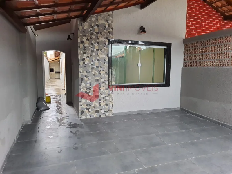 Casa 2 dormitórios no Caiçara - Praia Grande