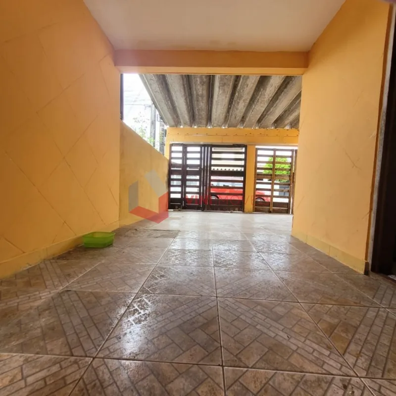 Casa 3 dormitórios no Sítio do Campo - Praia Grande