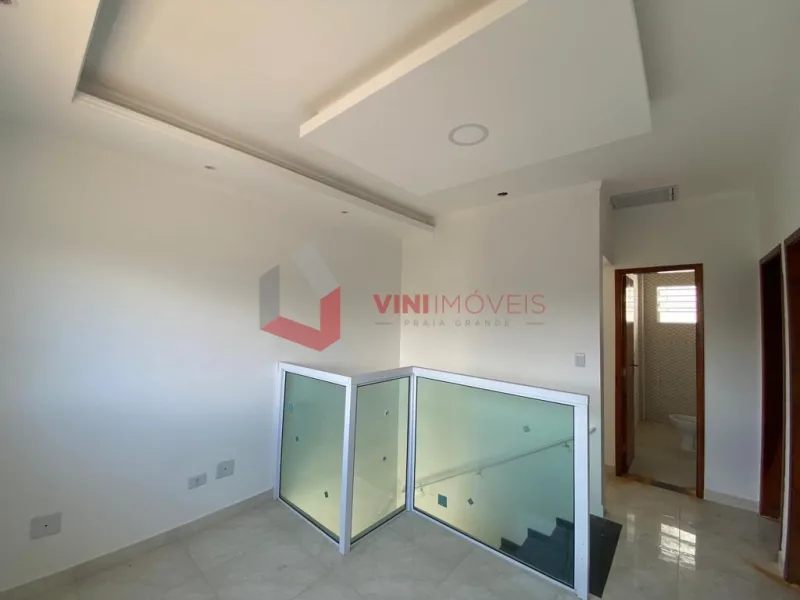 Casa de Condomínio 2 dormitórios no Glória - Praia Grande