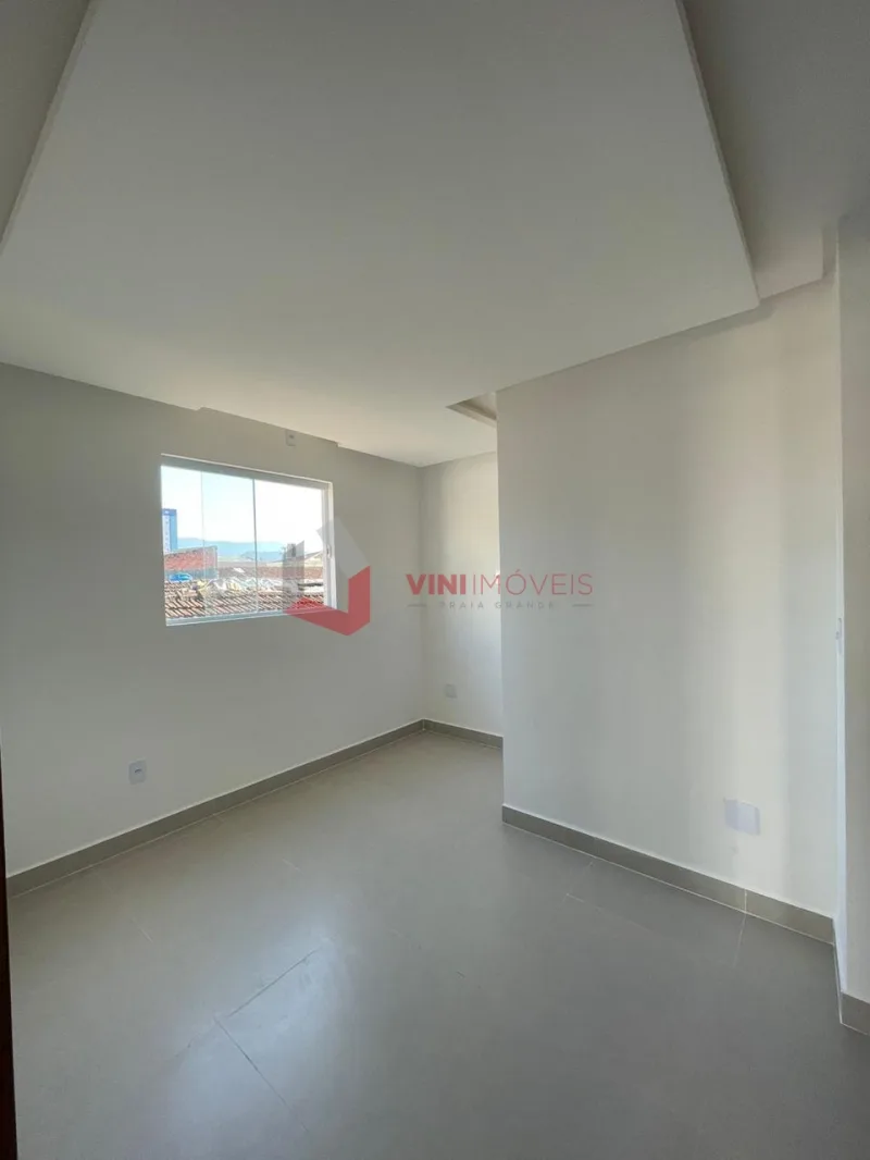 Casa de Condomínio 2 dormitórios no Caiçara - Praia Grande