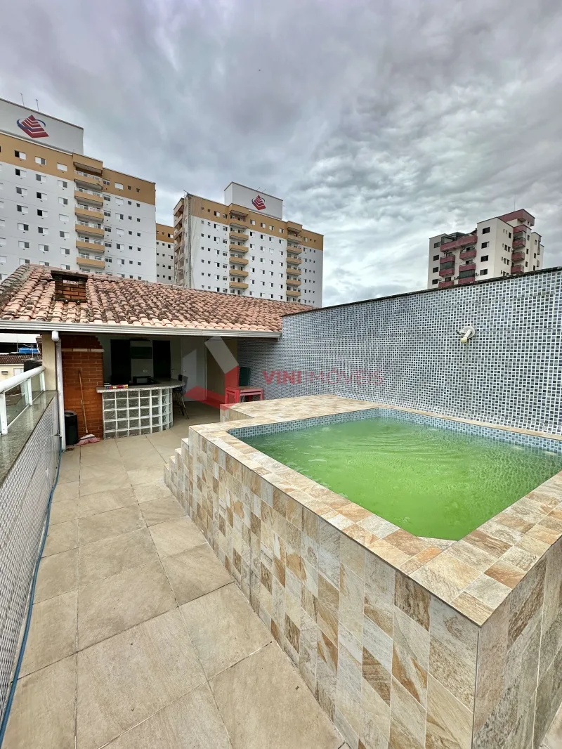 Casa 3 dormitórios no Solemar - Praia Grande