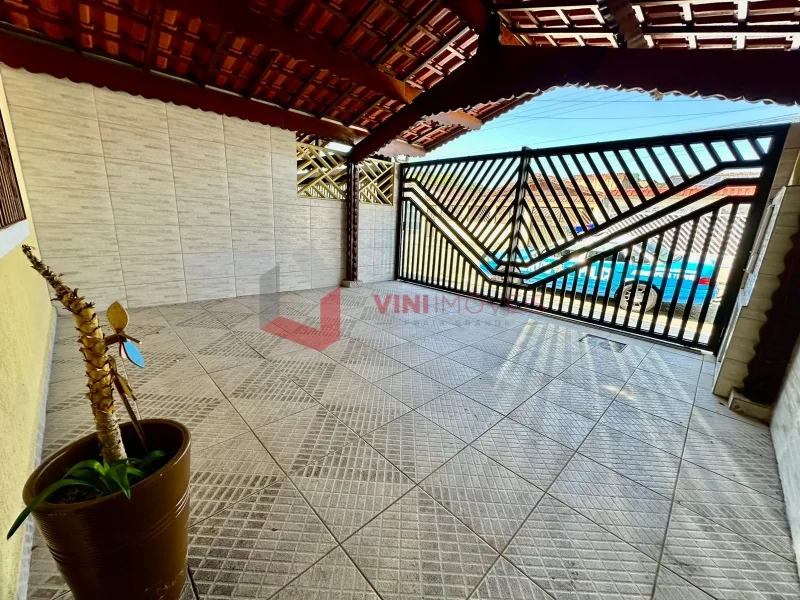 Casa 2 dormitórios no Solemar - Praia Grande