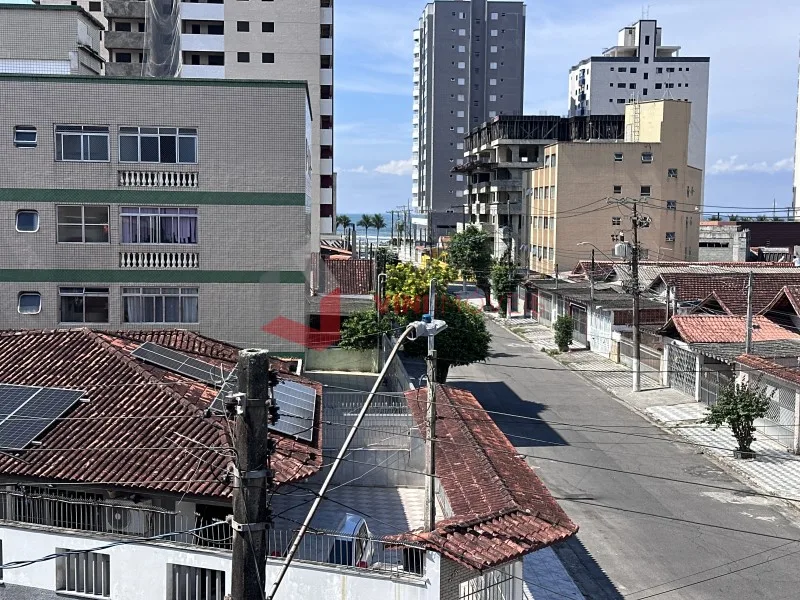Casa 3 dormitórios no Vila Caiçara - PRAIA GRANDE