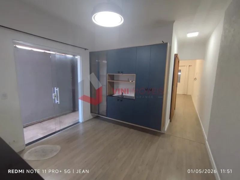 Casa 3 dormitórios no Vila Tupi - Praia Grande