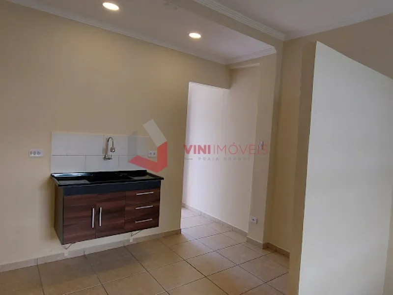 Kitnet em Praia Grande - Vila Guilhermina