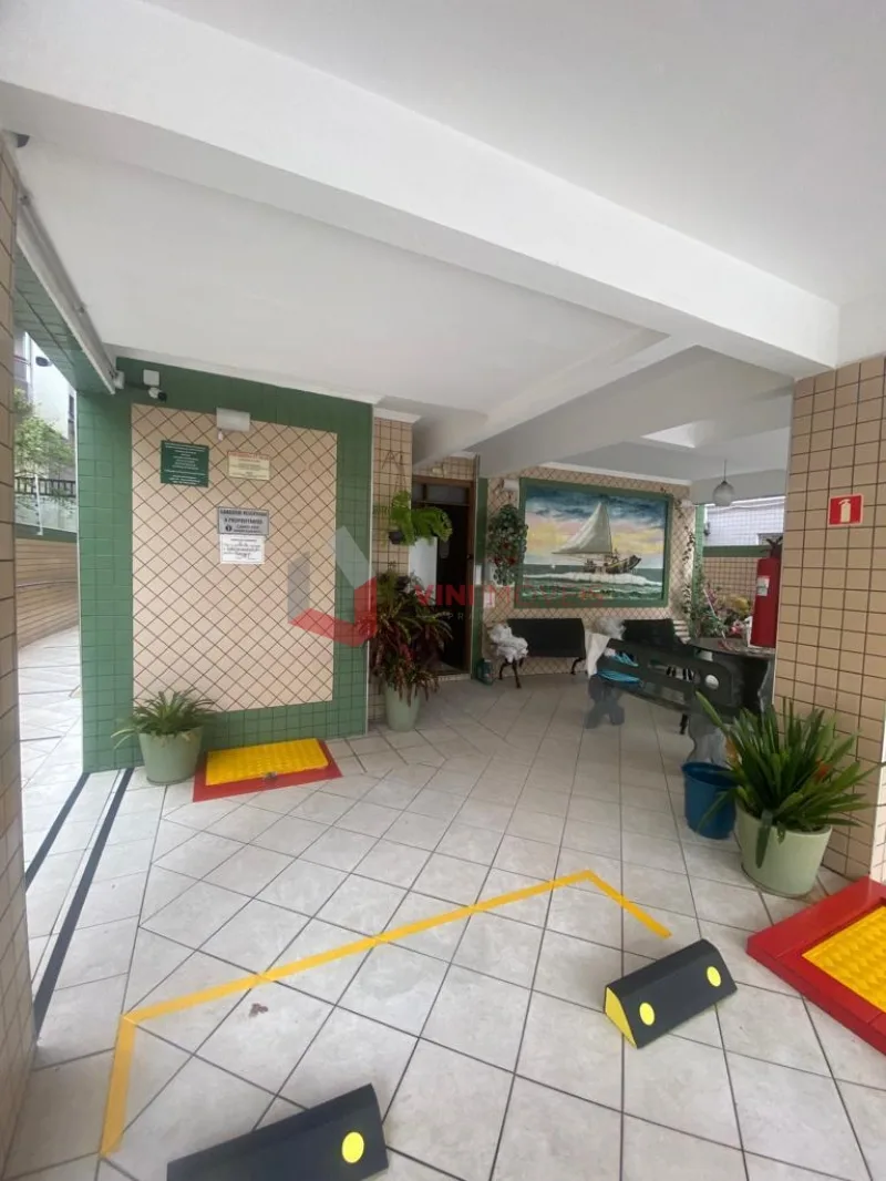 Kitnet em Praia Grande - Boqueirão