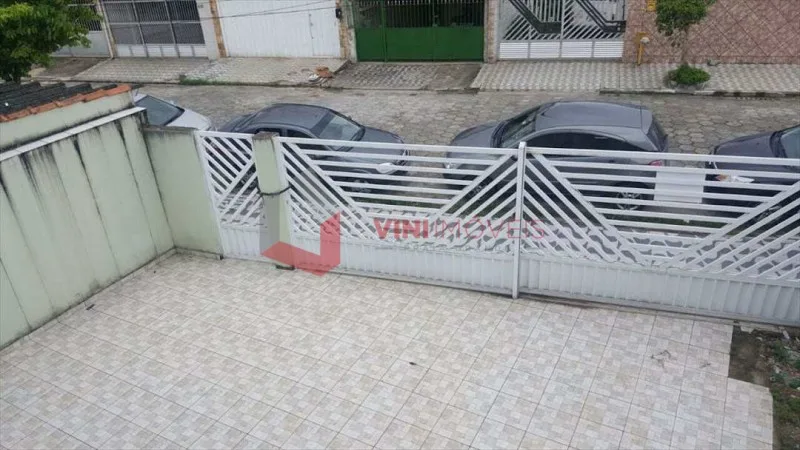 Sobrado em Praia Grande - Guilhermina