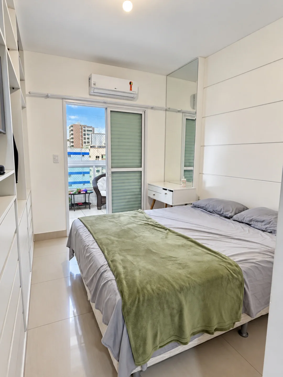 Apartamento com 3 dormitórios, 2 suítes, varanda gourmet e vista para o mar na Aviação — foto 10