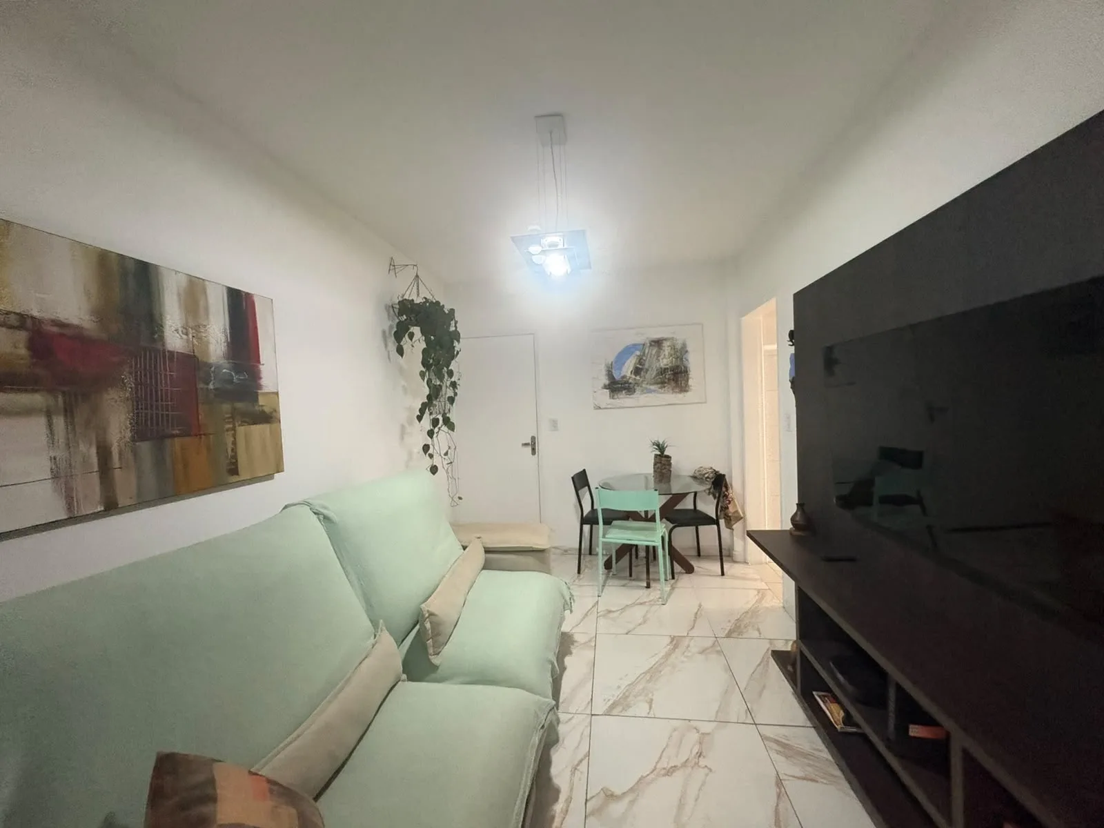 Apartamento mobiliado com 2 dormitórios, suíte, 2 sacadas e 2 vagas na Aviação — foto 11