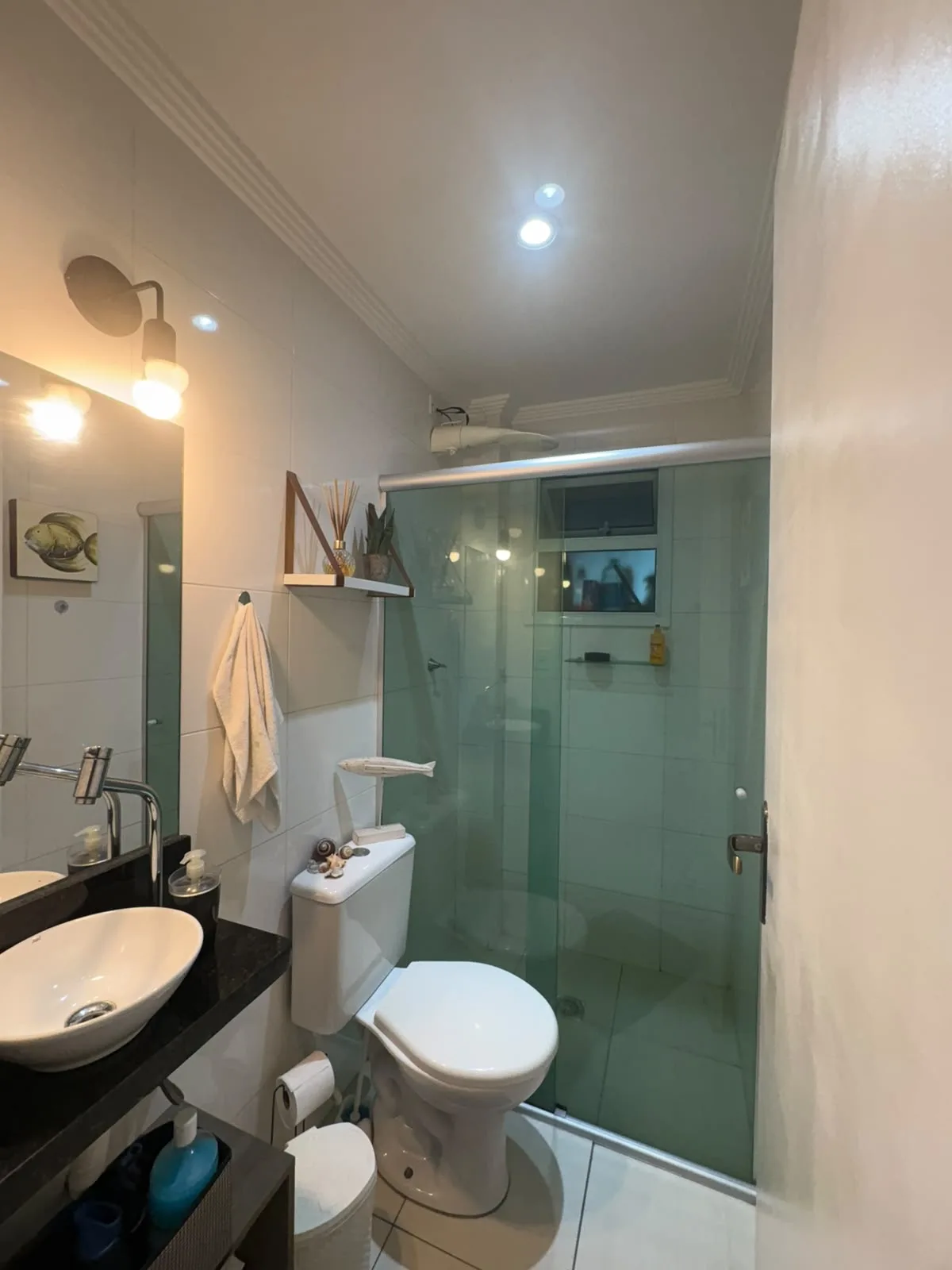 Apartamento mobiliado com 2 dormitórios, suíte, 2 sacadas e 2 vagas na Aviação — foto 6