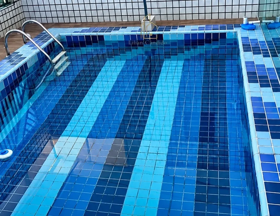 Cobertura 4 dormitórios, 3 suítes, piscina e churrasqueira no Guilhermina — foto 1