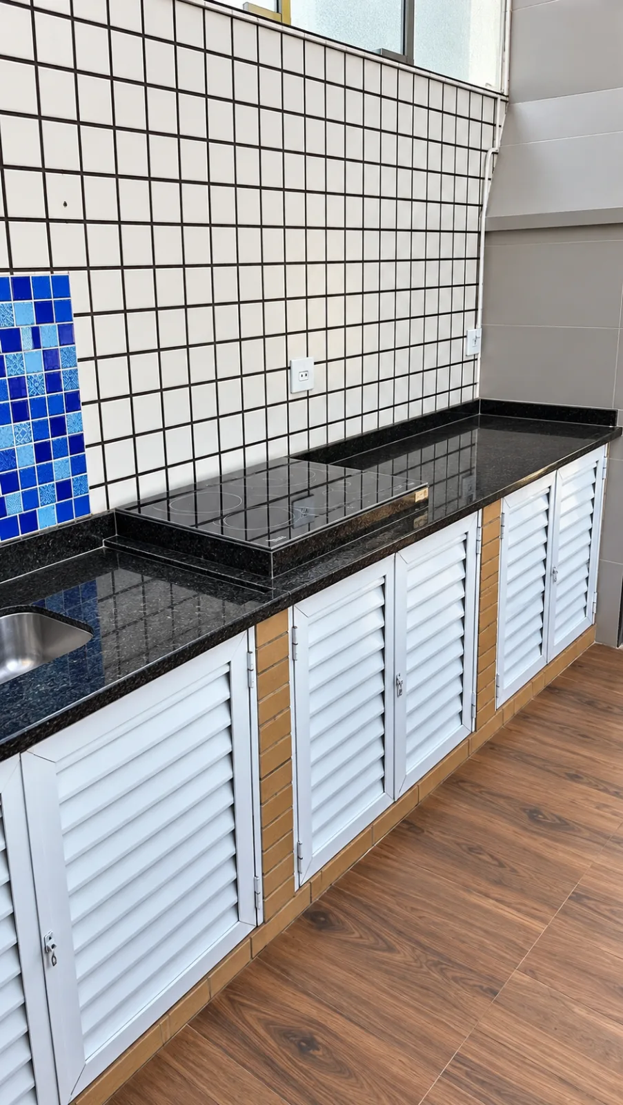 Cobertura 4 dormitórios, 3 suítes, piscina e churrasqueira no Guilhermina — foto 12