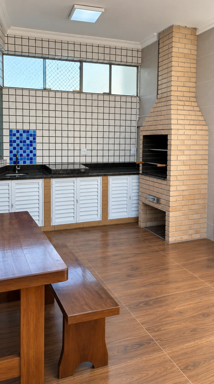 Cobertura 4 dormitórios, 3 suítes, piscina e churrasqueira no Guilhermina — foto 10