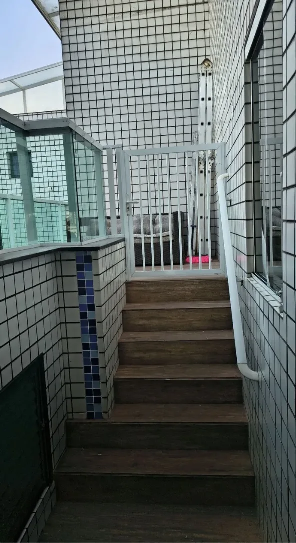 Cobertura 4 dormitórios, 3 suítes, piscina e churrasqueira no Guilhermina — foto 18