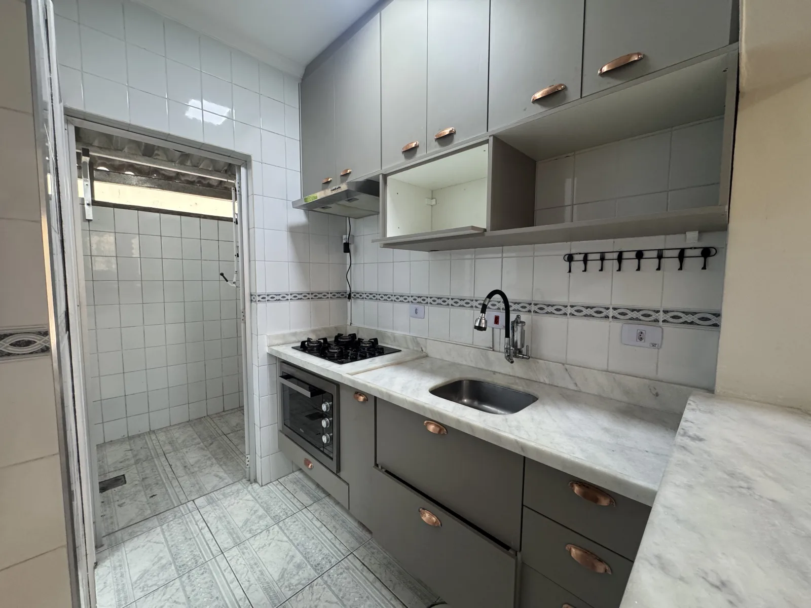 Sobrado em condomínio com 2 dormitórios, gourmet e piscina no Boqueirão — foto 2